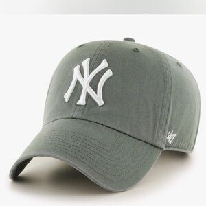 New york yankees hat in green
